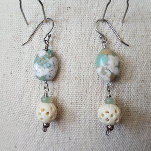 Agate Drop Earrings